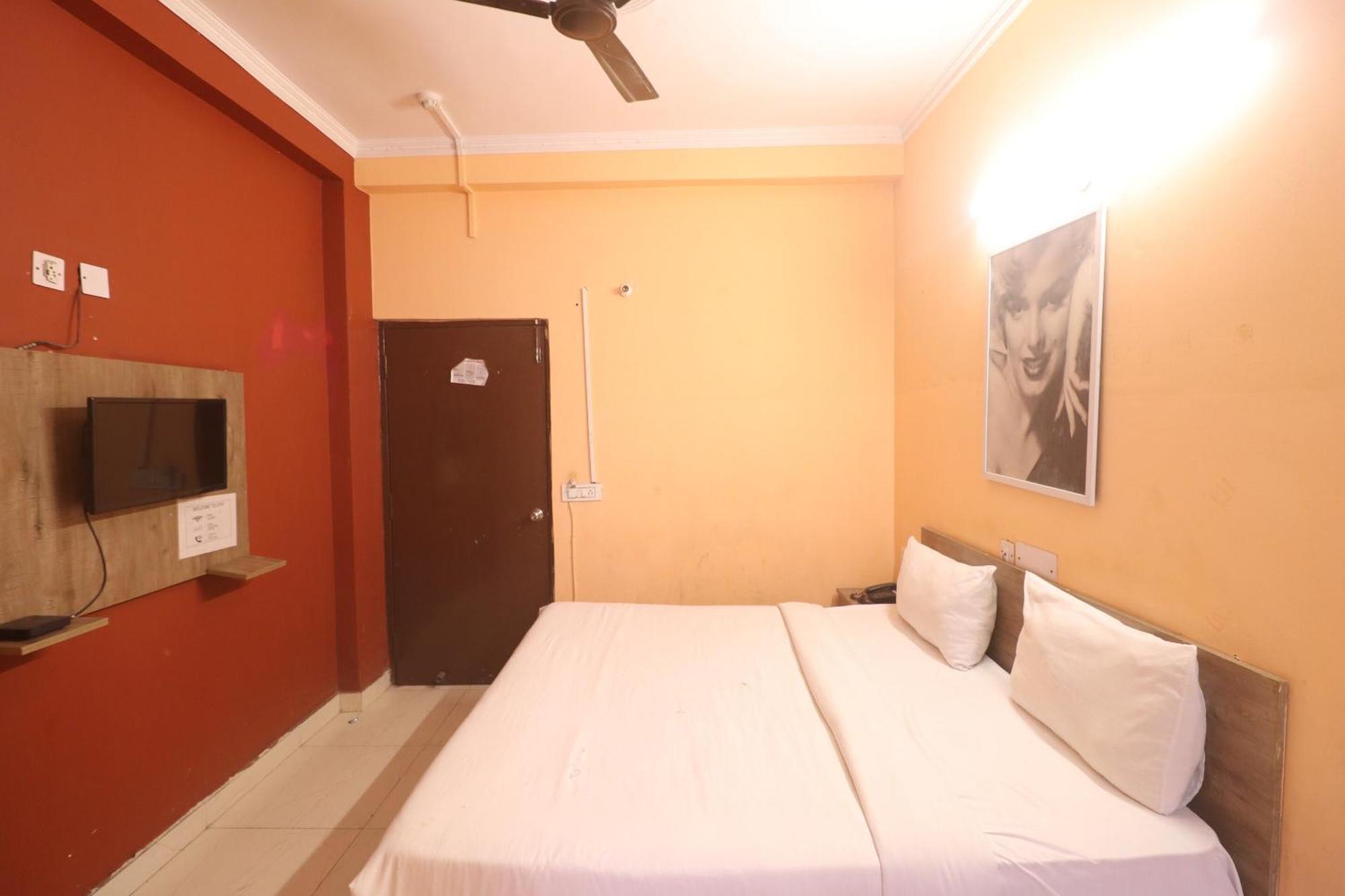 Hotel O Avni Residency Gurgaon Exterior foto
